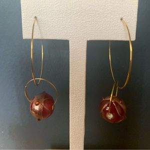 Dangling earrings